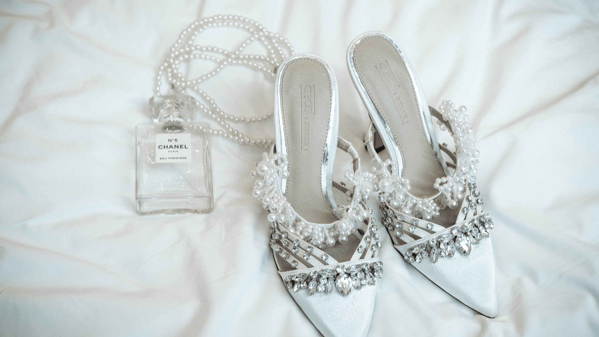 Damparfym och skor från Chanel