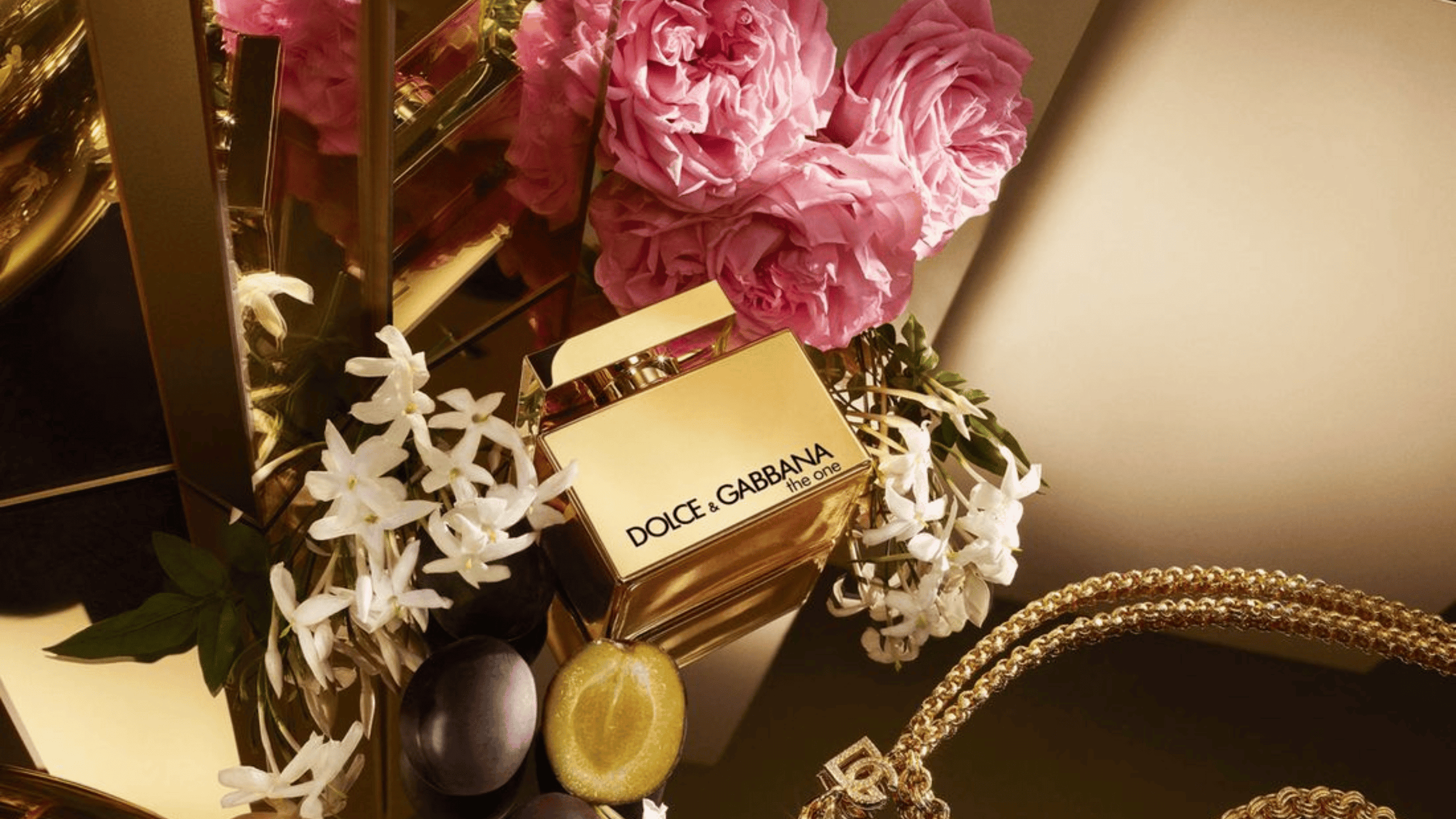 Bild på en Dolce & Gabbana parfym som heter "the one"