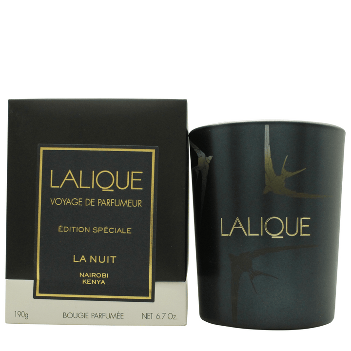 Ett elegant doftljus från Lalique i en blå ask.